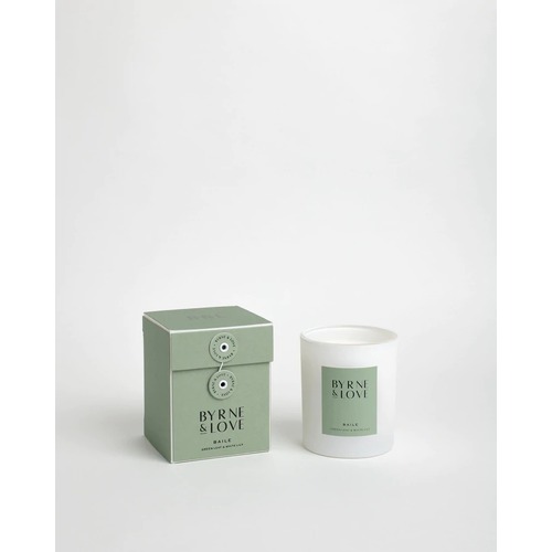 Baile Candle Green 300g - Green leaf & White Lily